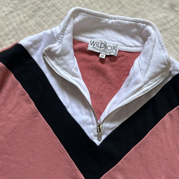 Wildfox 3/4 Zip XS - Picture 2 of 2